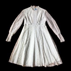 Vintage 1960s White Lace Dress